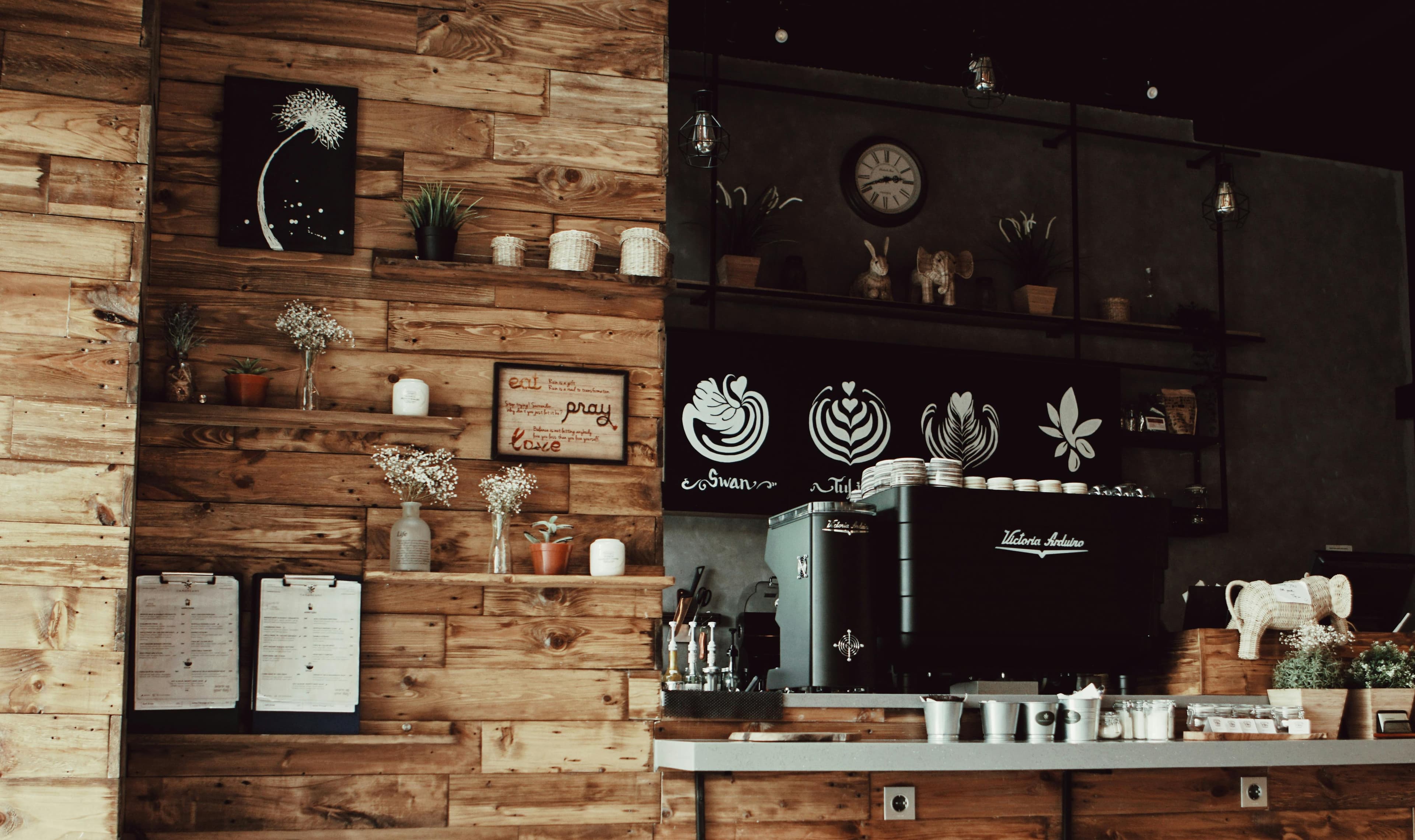 The warm counter at The Cosy Café